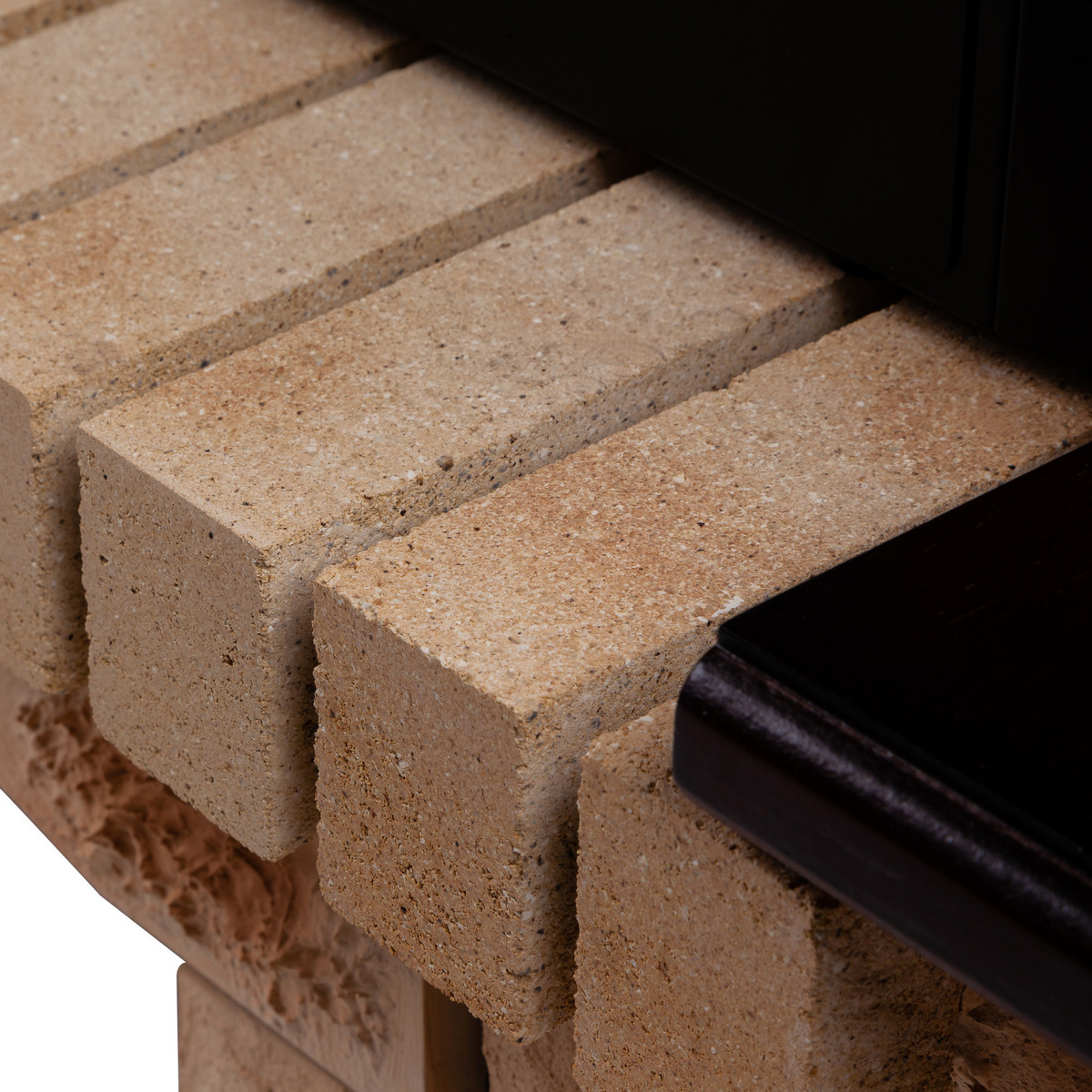 Электрокамин RealFlame Stone Brick AO античный дуб с очагом Moonblaze Black