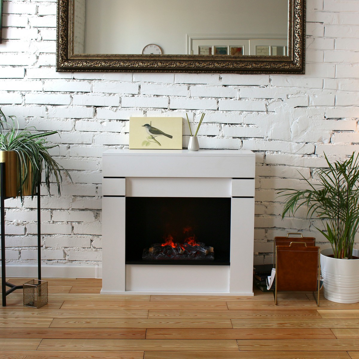Электрокамин RealFlame Alta 24 WT белый с очагом 3D Cassette 500