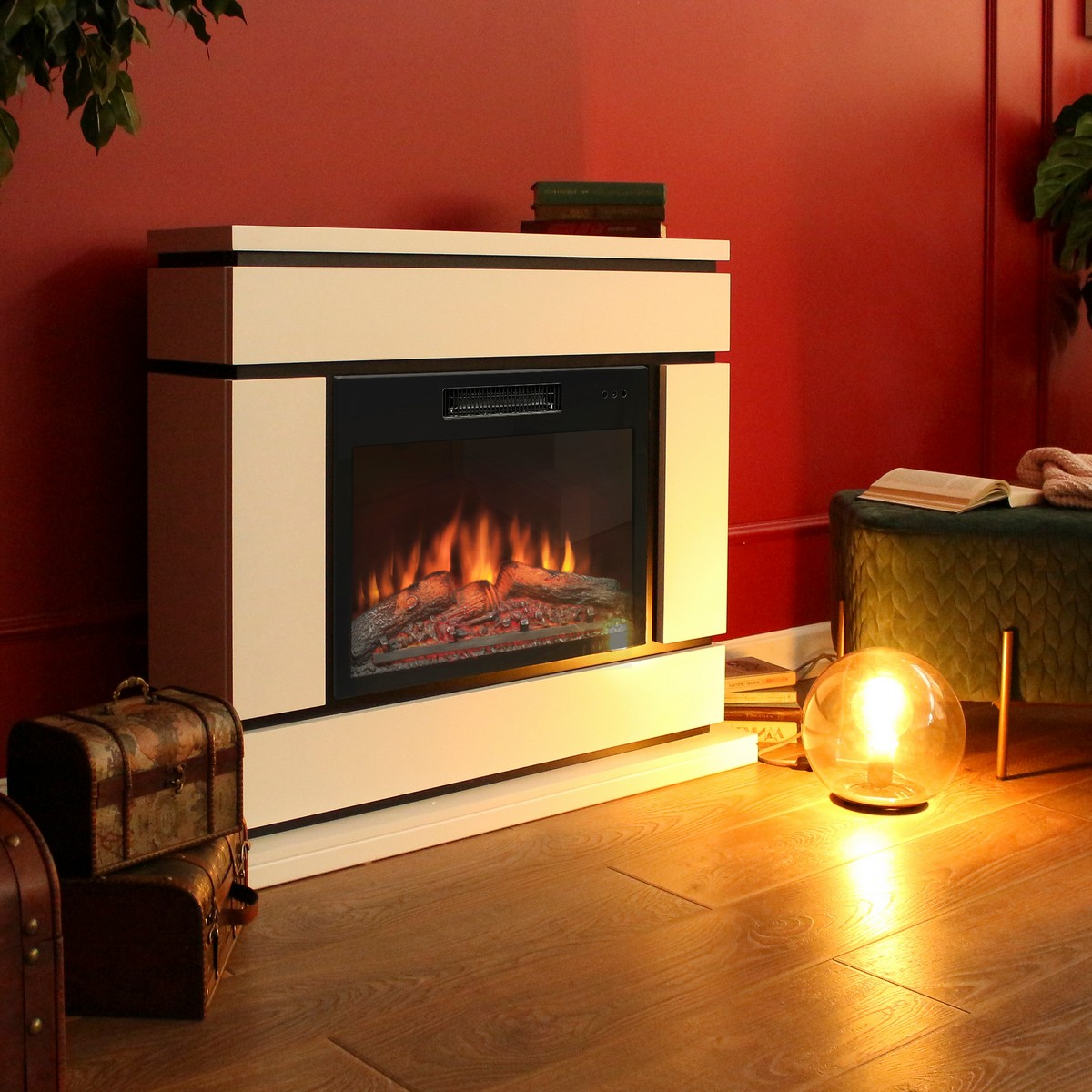 Электрокамин RealFlame Vega 24 WT белый с очагом Kendal 24